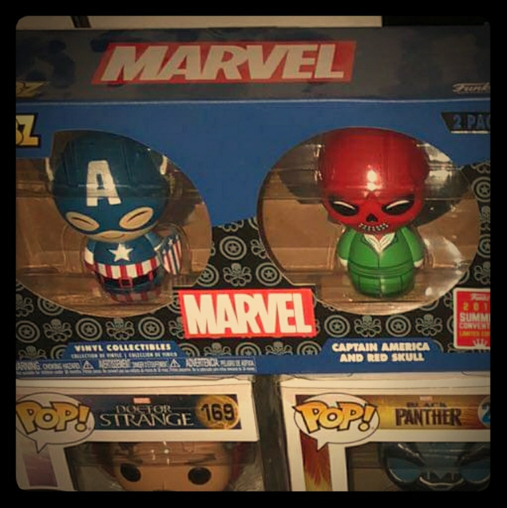 Captain america vs red skull sdcc exclusive dorbz